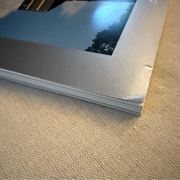 Louis Vuitton 200 Anniversary Edition coffee table book - Picture 4 of 9